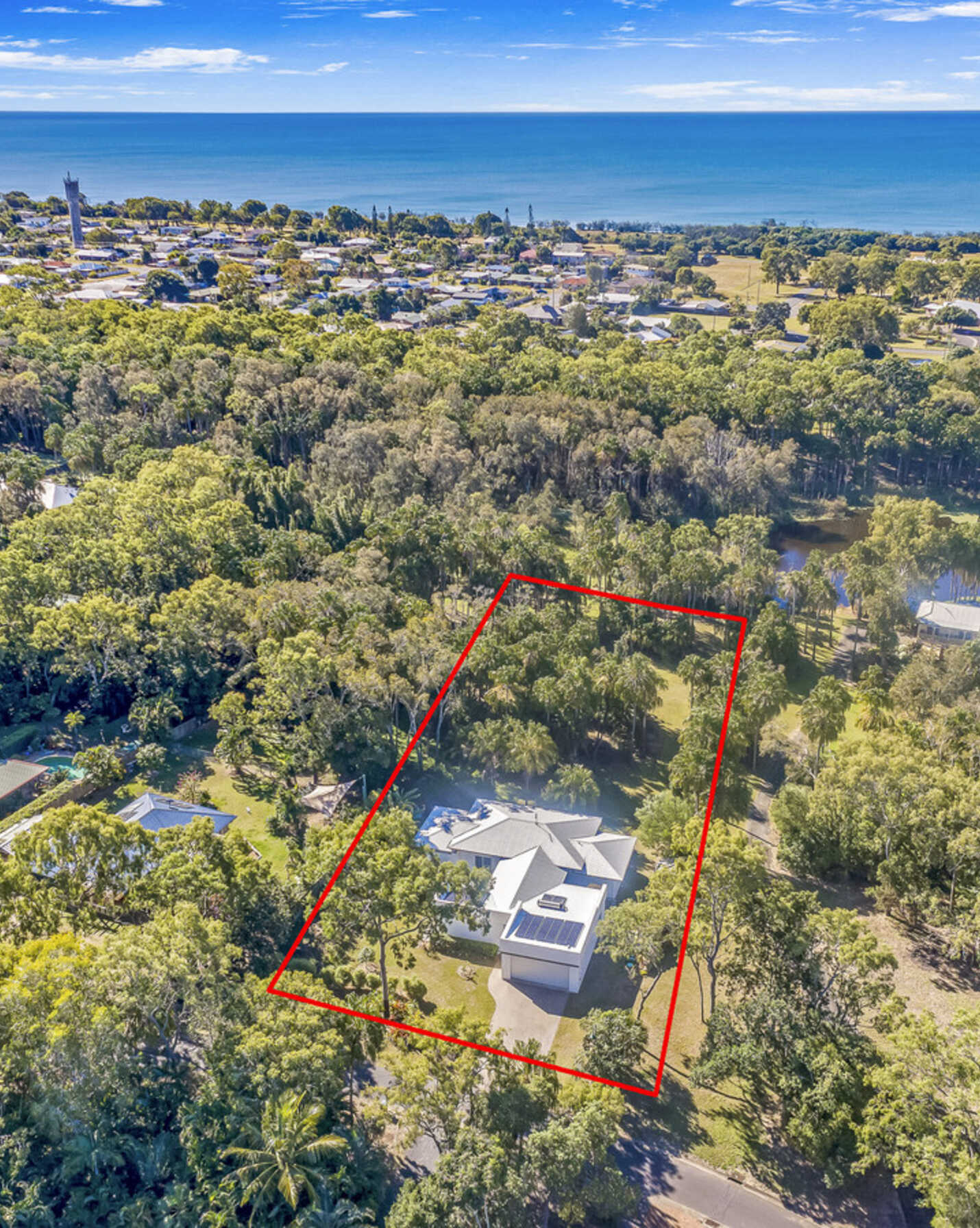 17 Woodlands Lane Moore Park Beach, Beach - Thumbnail 2