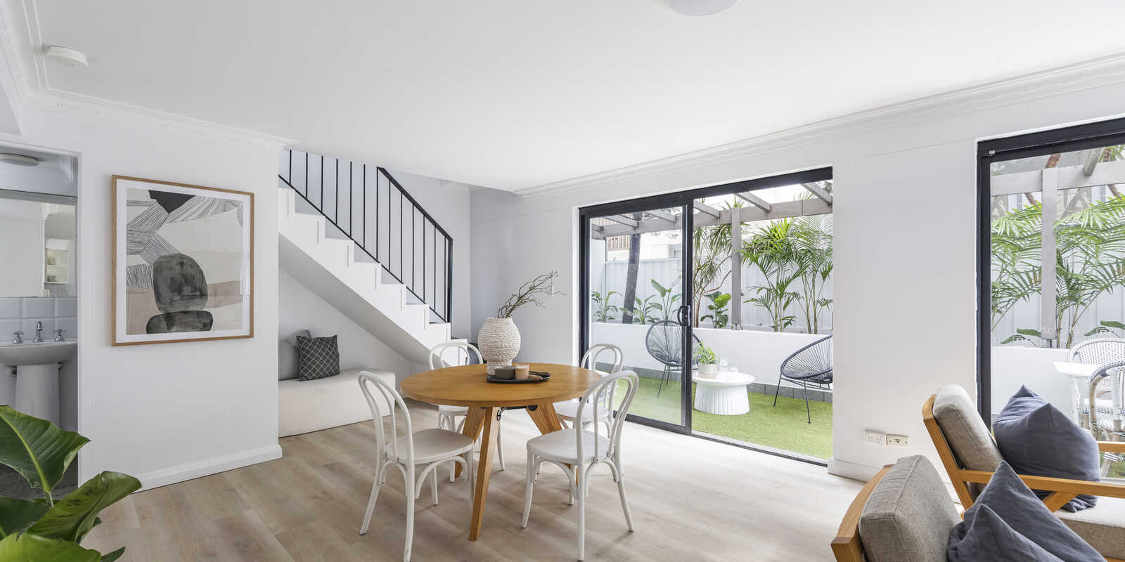 2/4 Warners Avenue North Bondi 2/4 Warners Avenue North Bondi