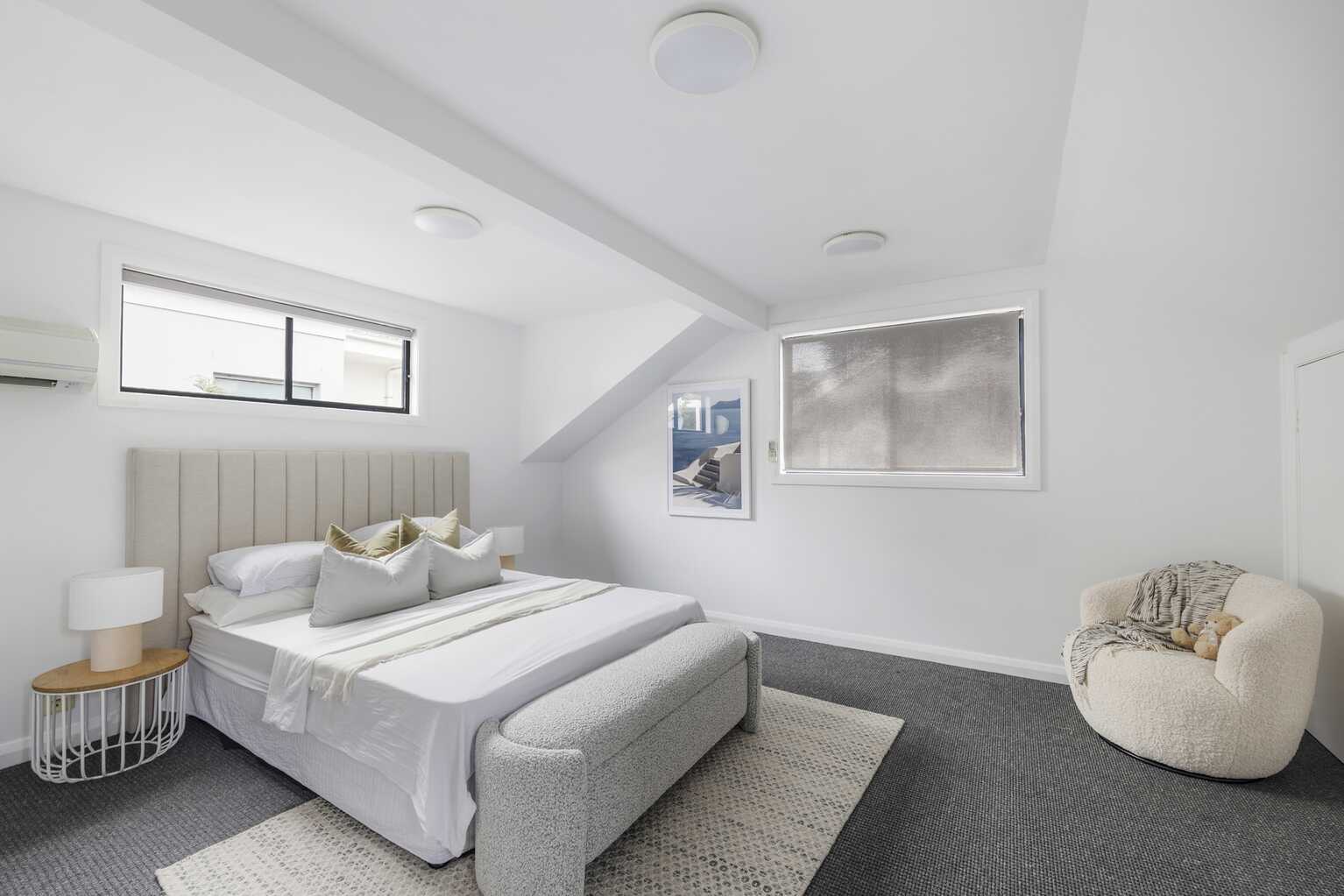 2/4 Warners Avenue North Bondi 2/4 Warners Avenue North Bondi