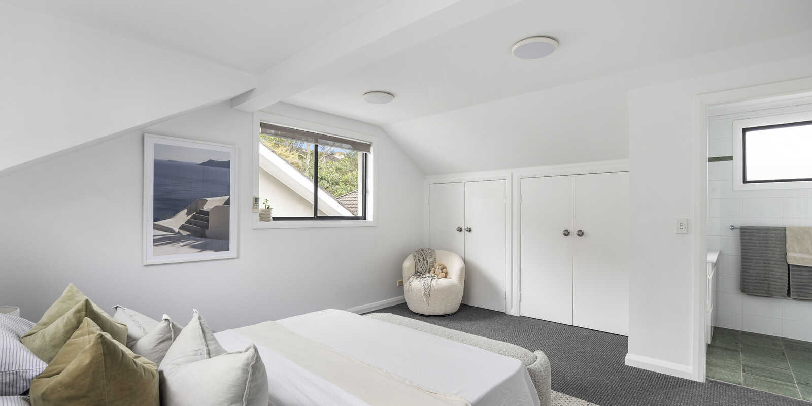 2/4 Warners Avenue North Bondi 2/4 Warners Avenue North Bondi