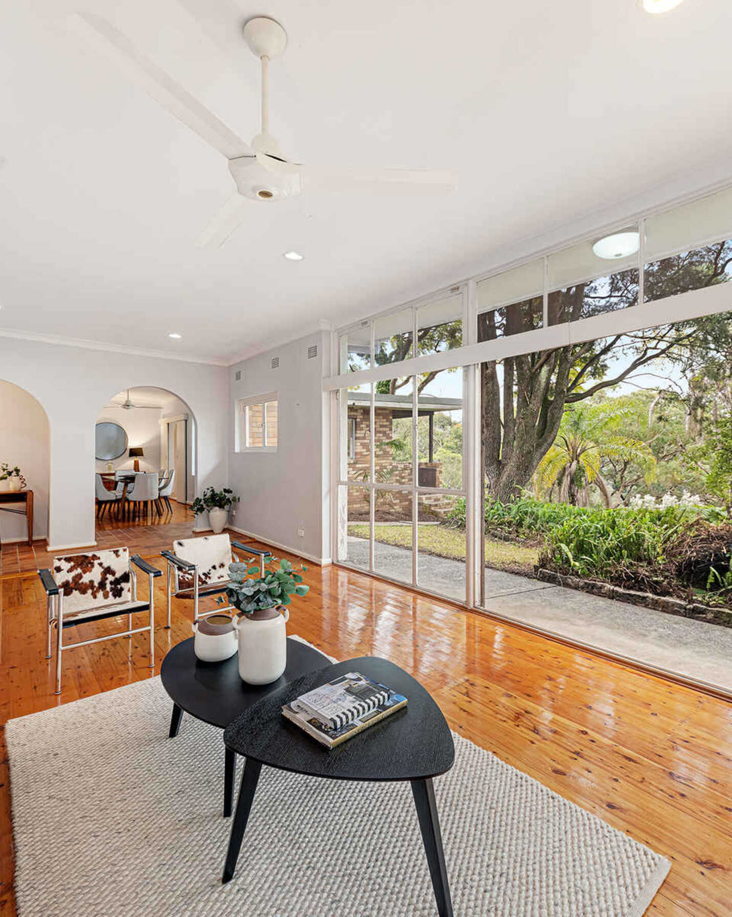 21 Greenfield Avenue Middle Cove, Middle Cove - Thumbnail 6