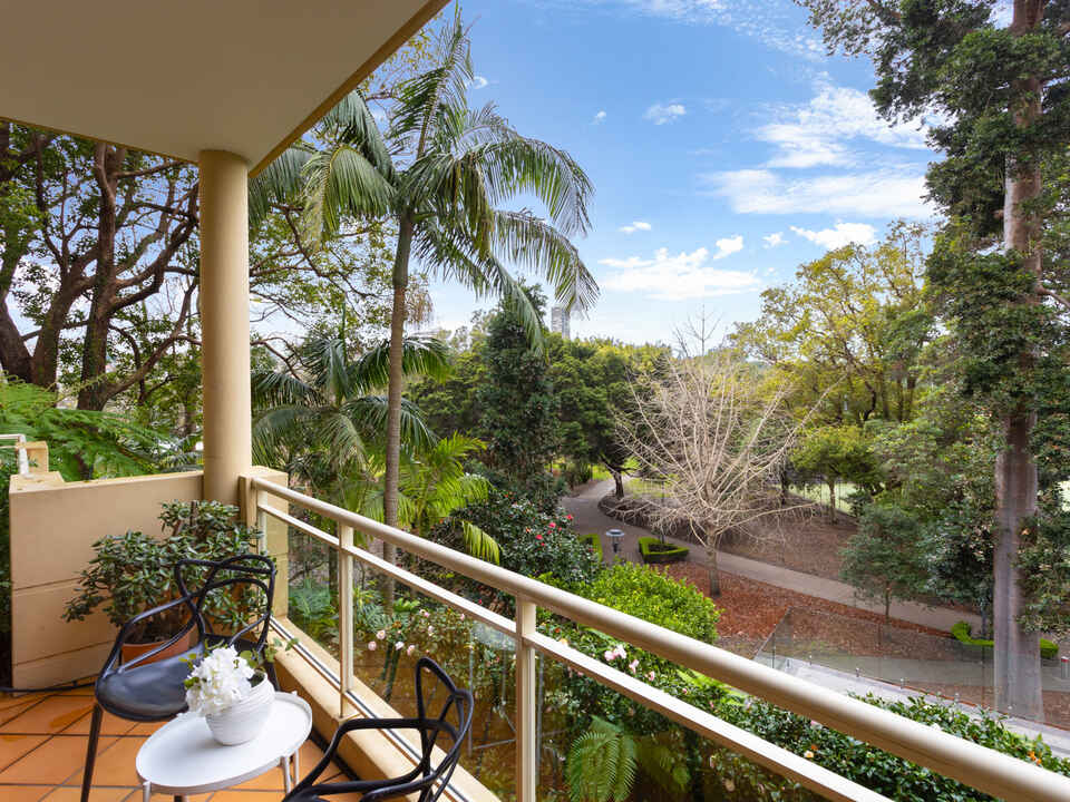 1/2 Holdsworth Avenue Elizabeth Bay