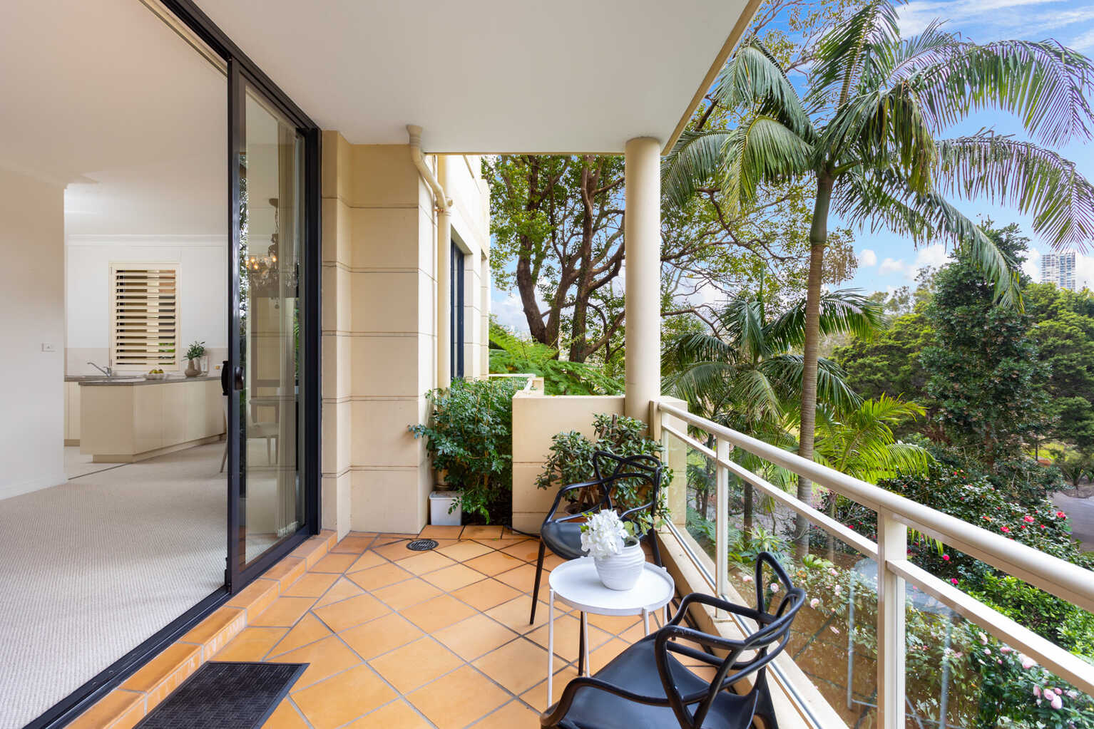 1/2 Holdsworth Avenue Elizabeth Bay 1/2 Holdsworth Avenue Elizabeth Bay