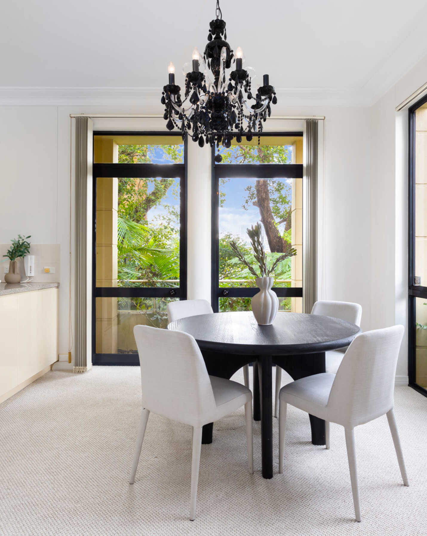 1/2 Holdsworth Avenue Elizabeth Bay, Bay - Thumbnail 6