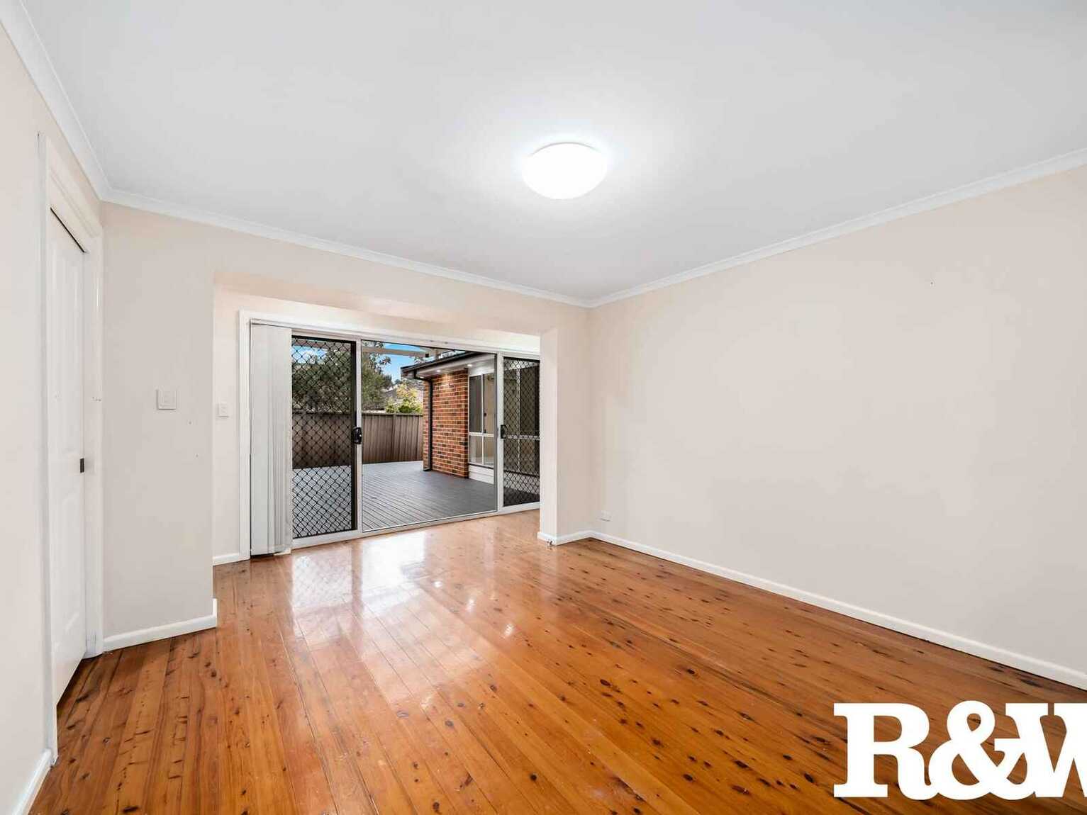 15 Tulip Place St Clair