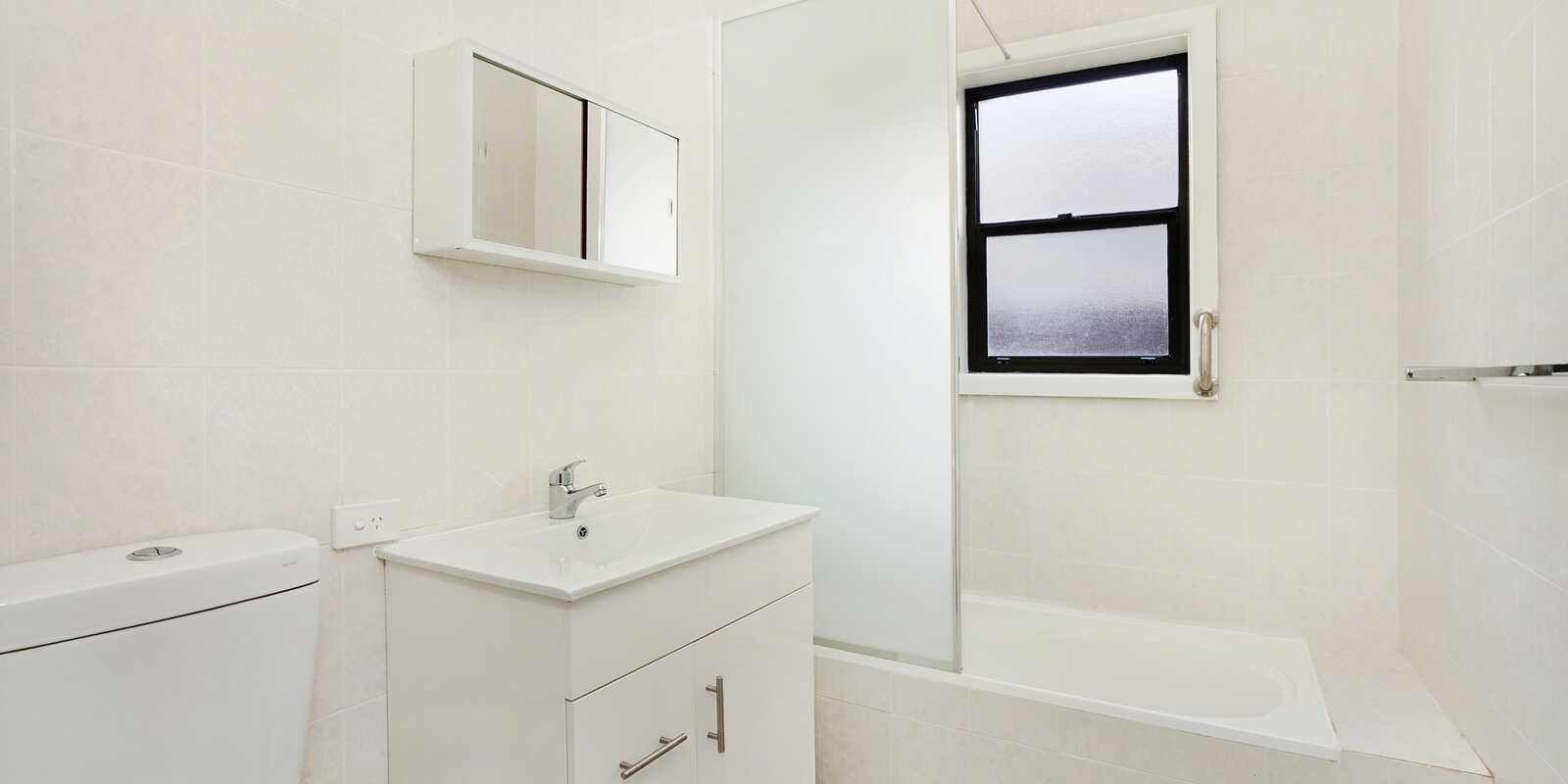 2/20 Crinan Street Hurlstone Park