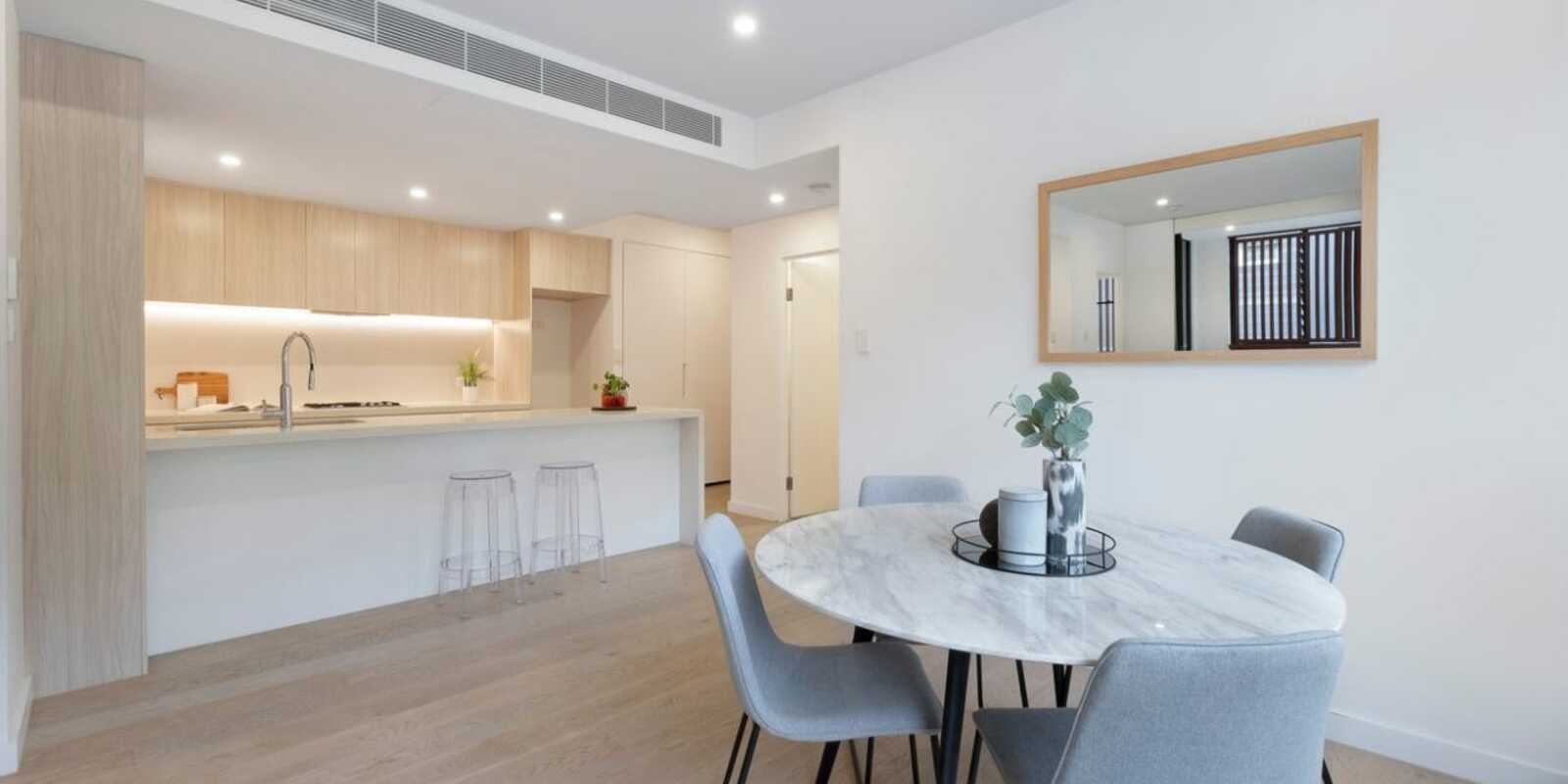 110/2 East Lane North Sydney 110/2 East Lane North Sydney