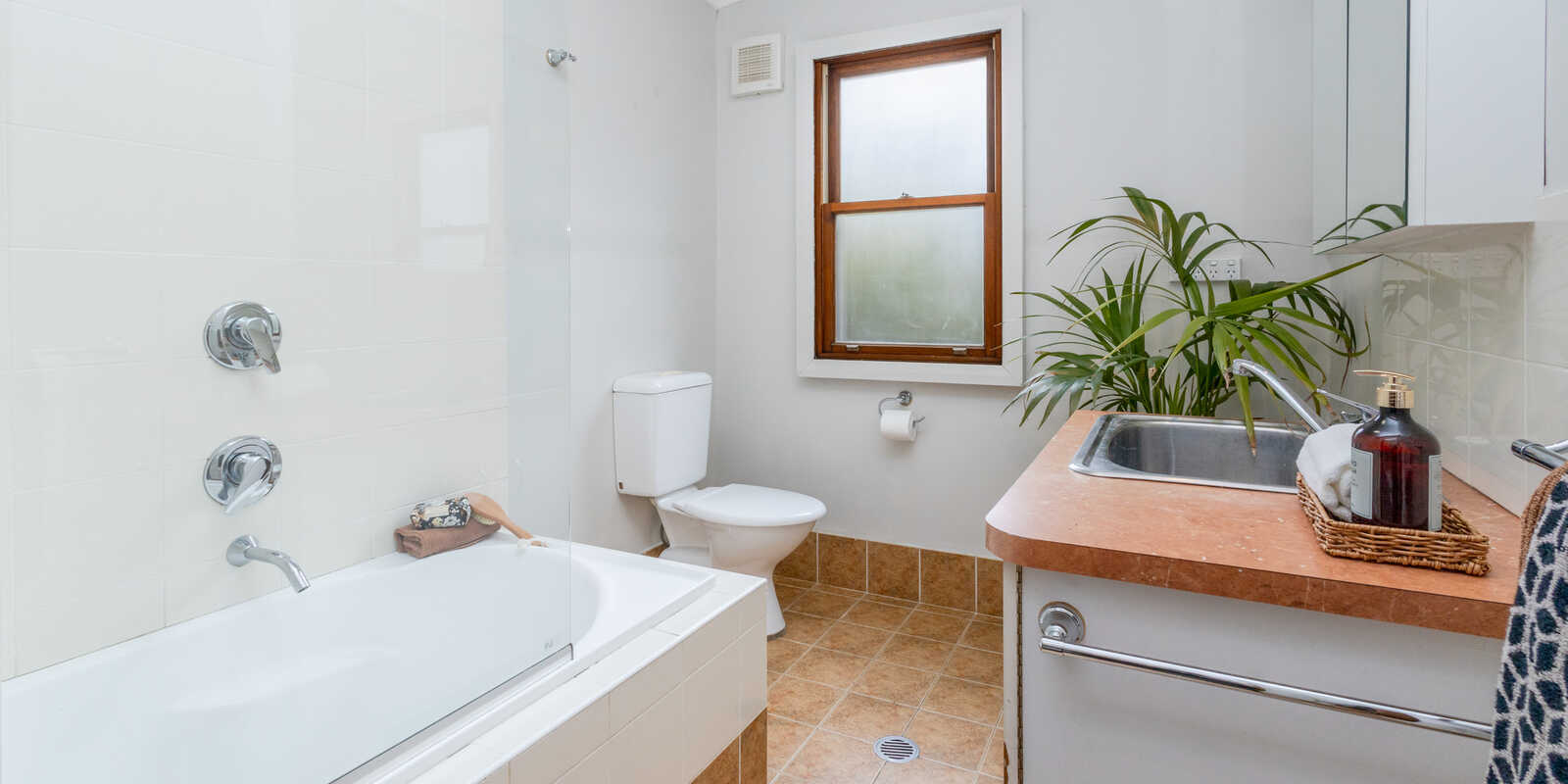 84 Hat Hill Road Blackheath 84 Hat Hill Road Blackheath