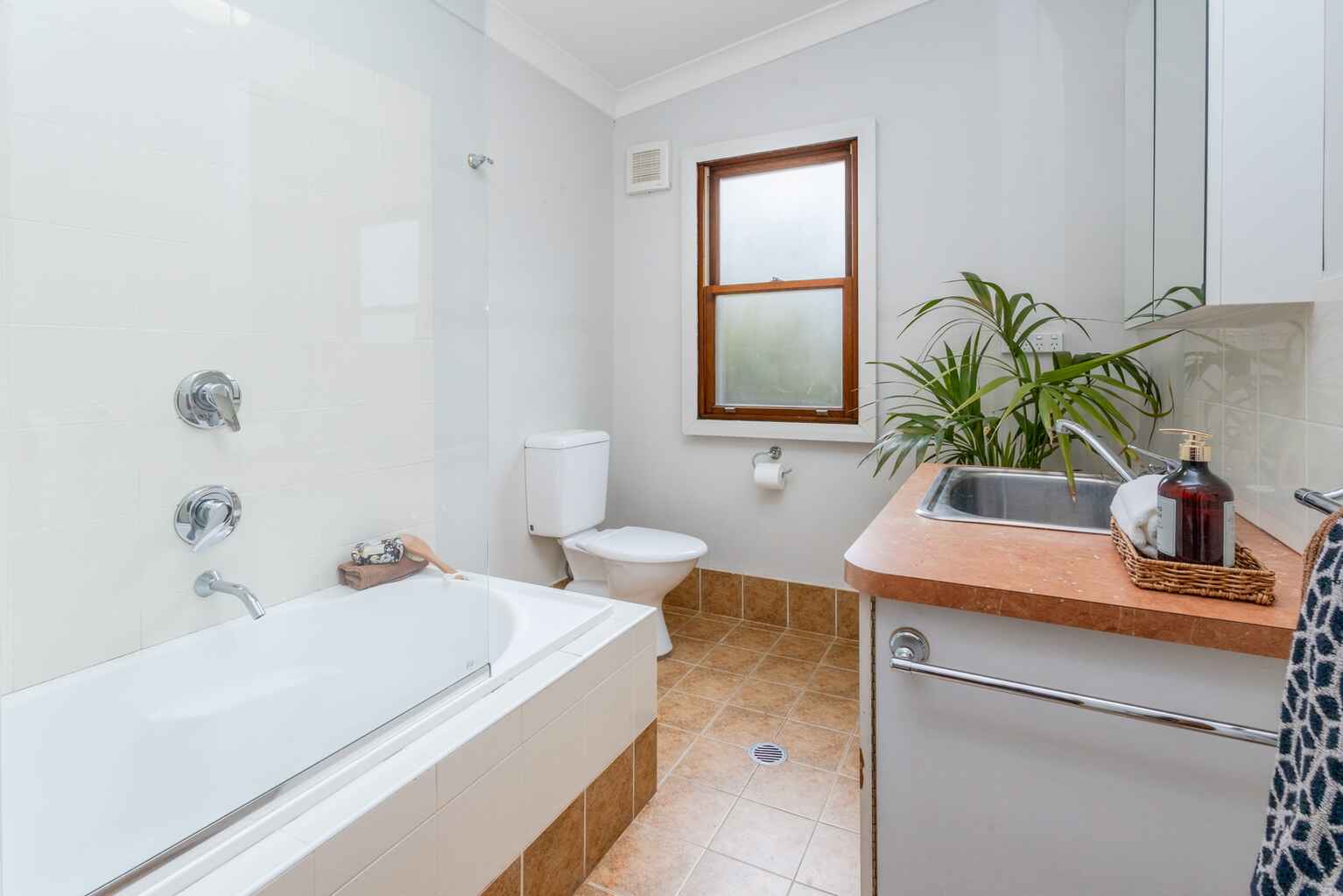 84 Hat Hill Road Blackheath 84 Hat Hill Road Blackheath