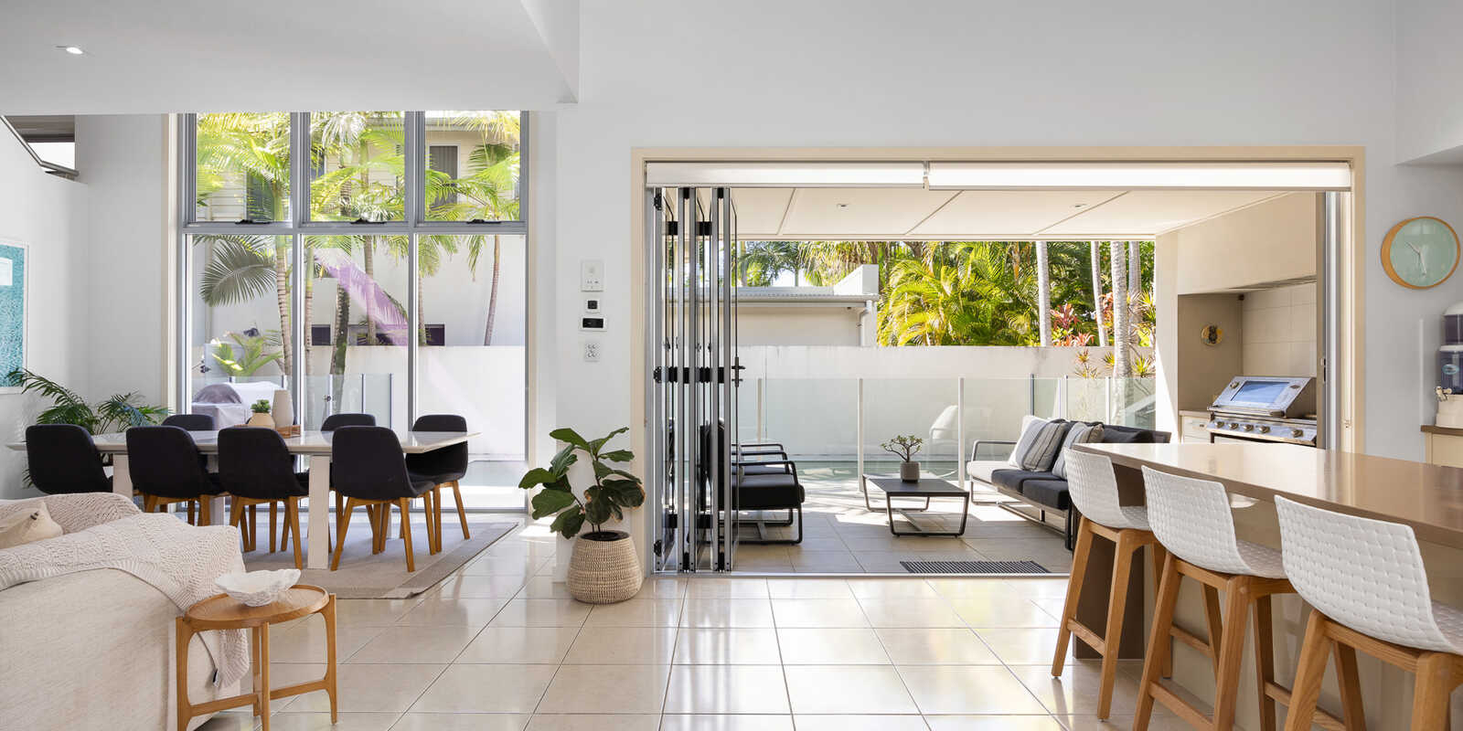 12 Sunset Beach Avenue Yaroomba 12 Sunset Beach Avenue Yaroomba