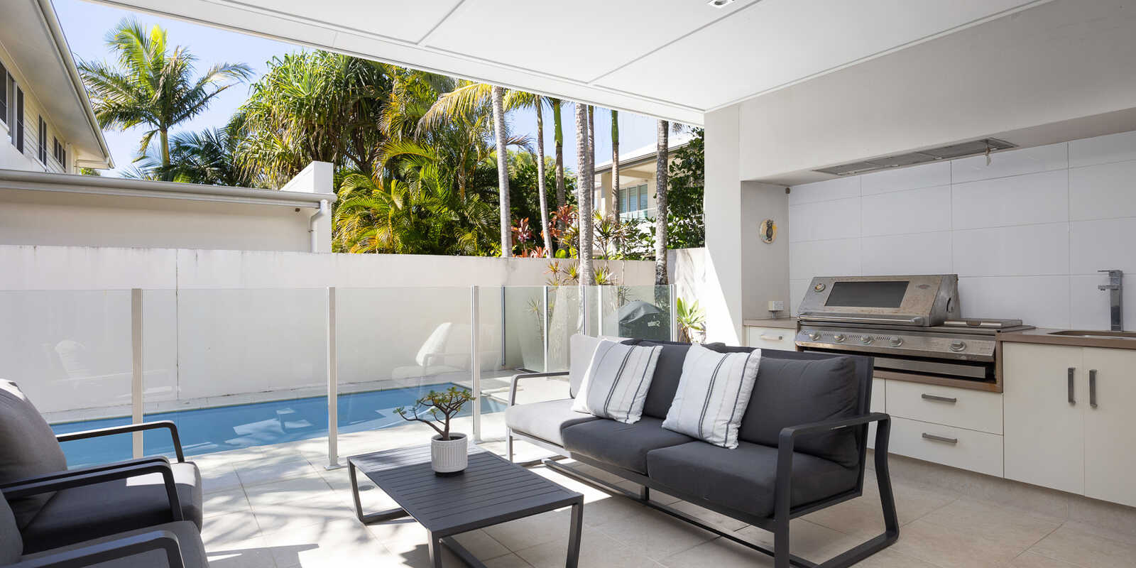 12 Sunset Beach Avenue Yaroomba 12 Sunset Beach Avenue Yaroomba