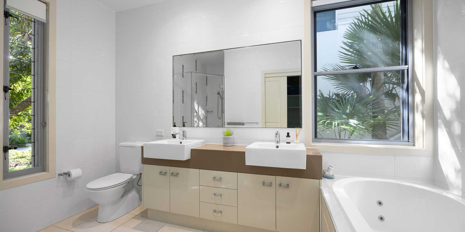 12 Sunset Beach Avenue Yaroomba 12 Sunset Beach Avenue Yaroomba