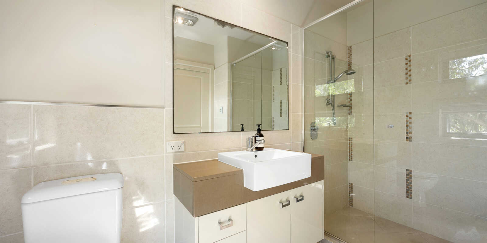 12 Sunset Beach Avenue Yaroomba 12 Sunset Beach Avenue Yaroomba
