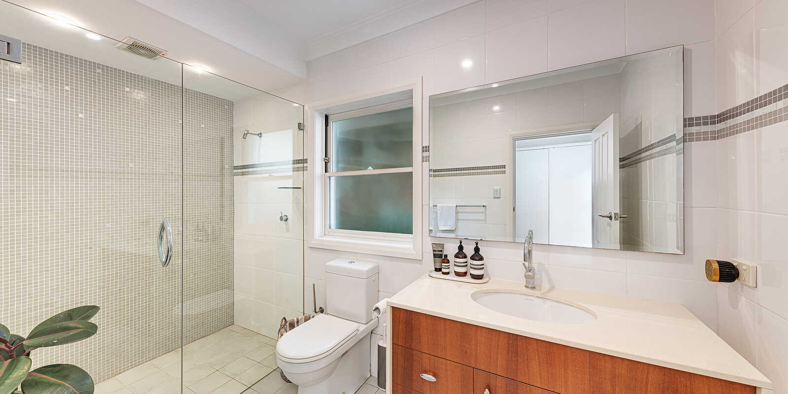 28 Weemala Road Northbridge 28 Weemala Road Northbridge