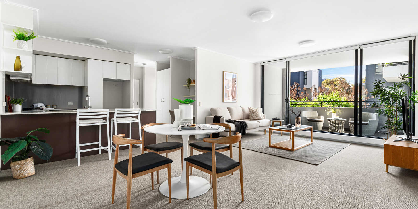 F305/7 Hunter Street Waterloo