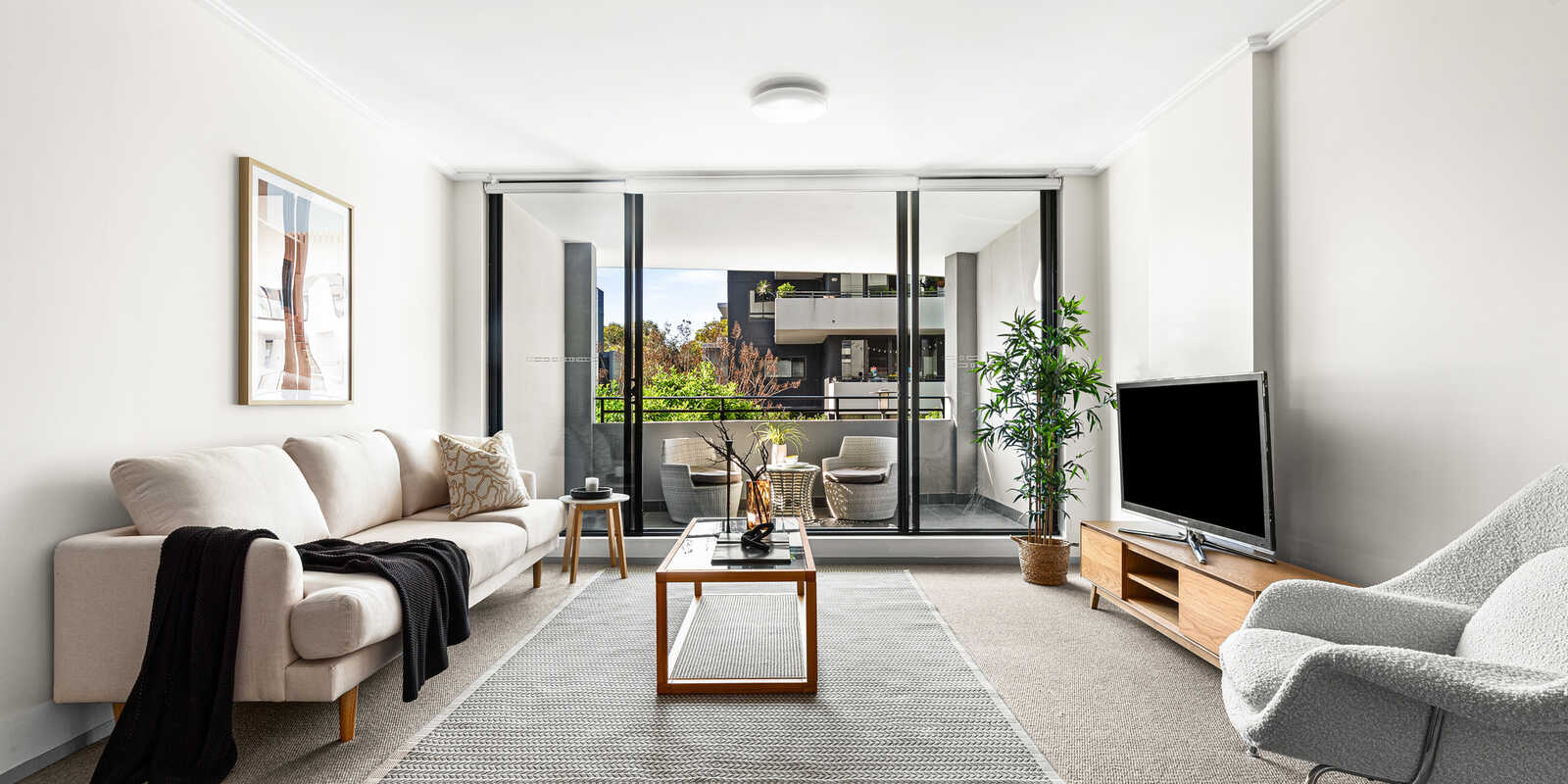 F305/7 Hunter Street Waterloo