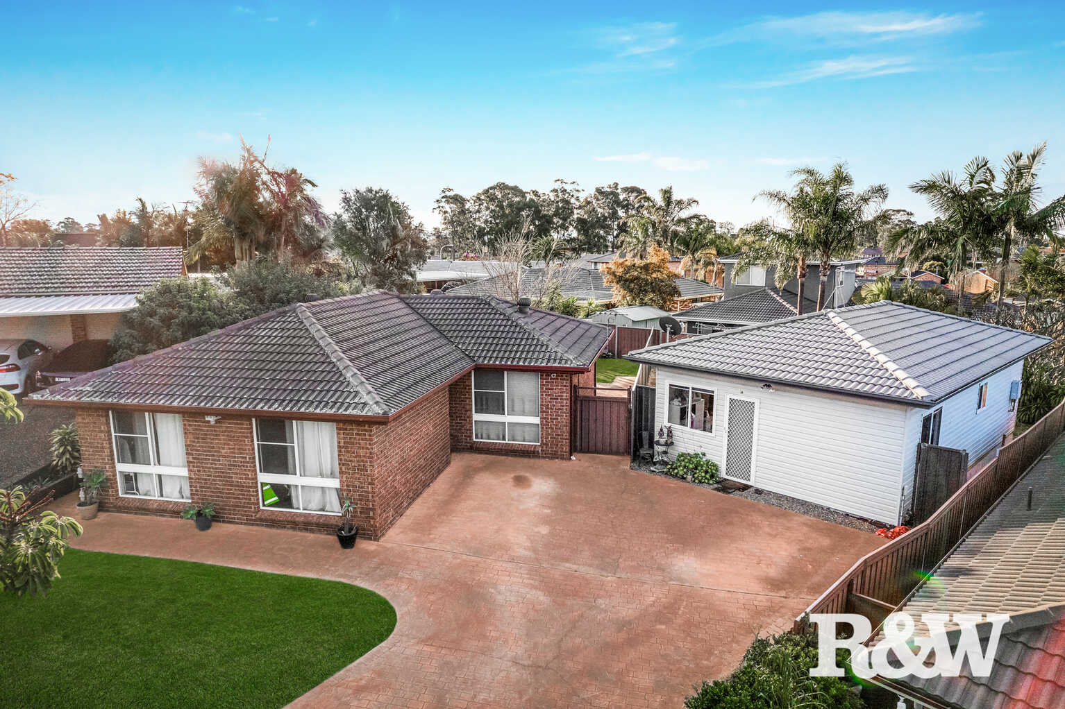 4 & 4A Neenan Place Erskine Park 4 & 4A Neenan Place Erskine Park