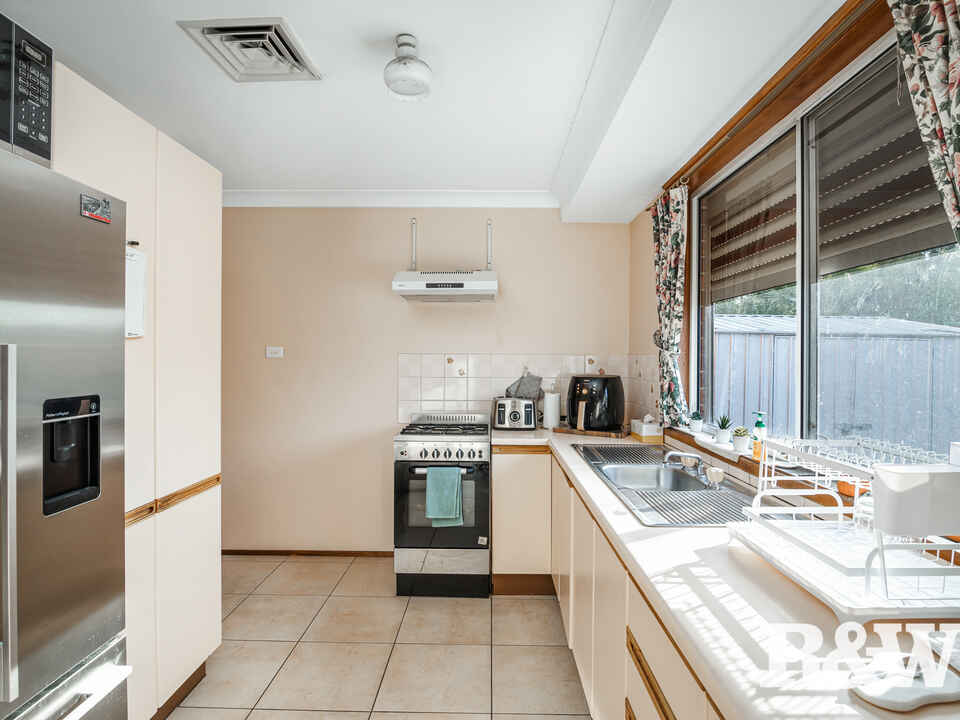 4 & 4A Neenan Place Erskine Park