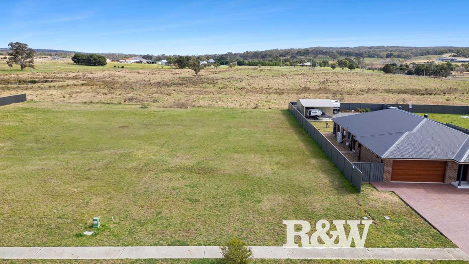 5 Morris Place Marulan 5 Morris Place Marulan