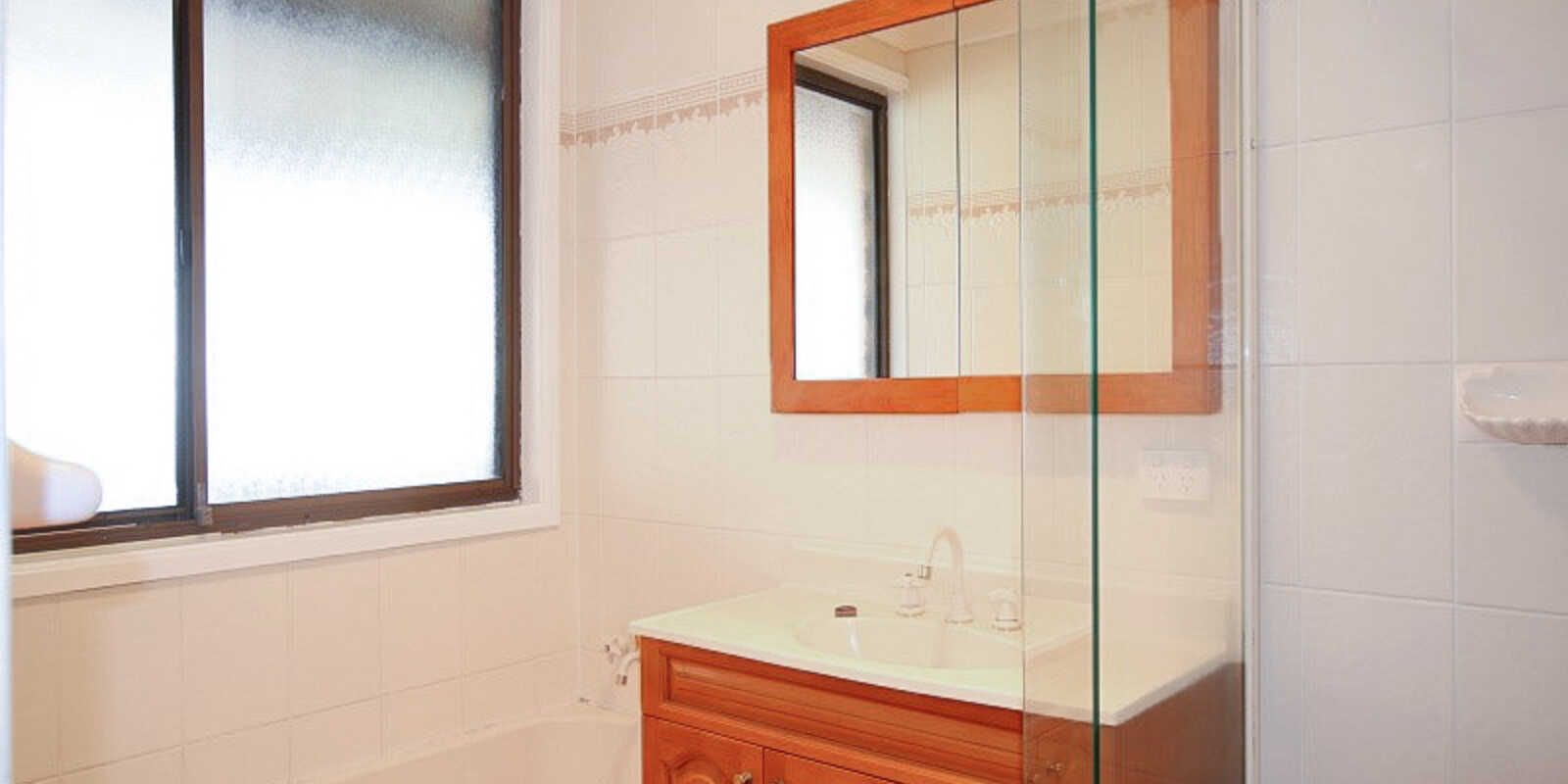 7 James Barnett Glen St Clair 7 James Barnett Glen St Clair