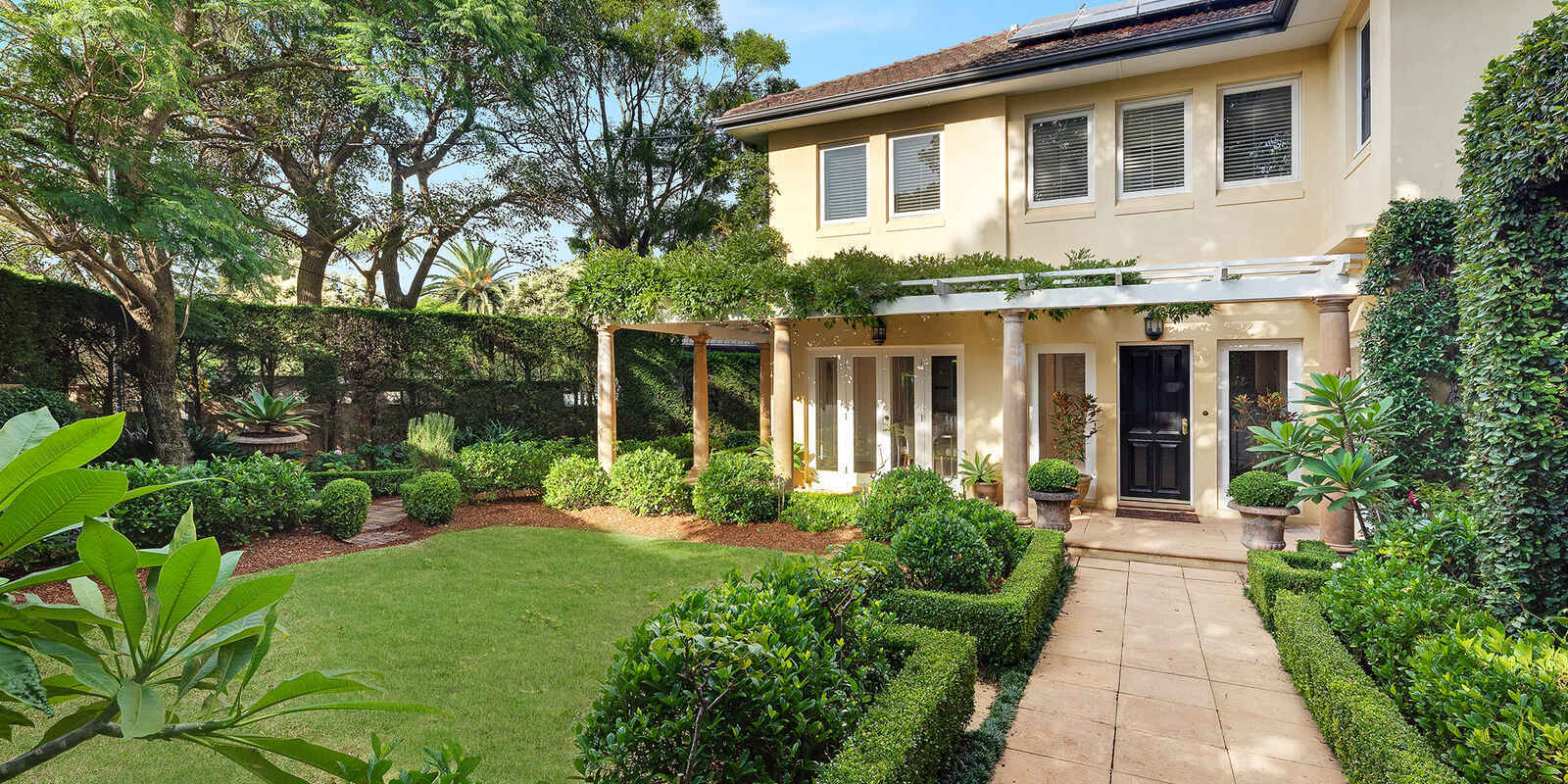 142 Edinburgh Road Castlecrag