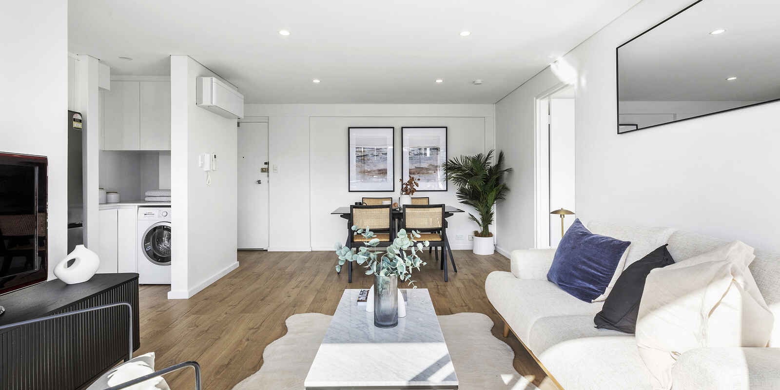 102/145 Victoria Street Potts Point