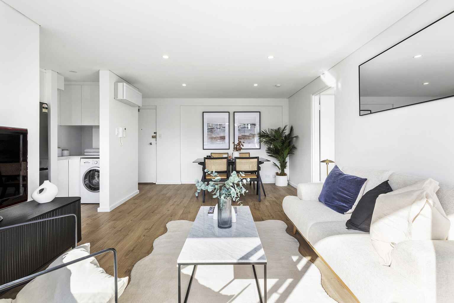 102/145 Victoria Street Potts Point