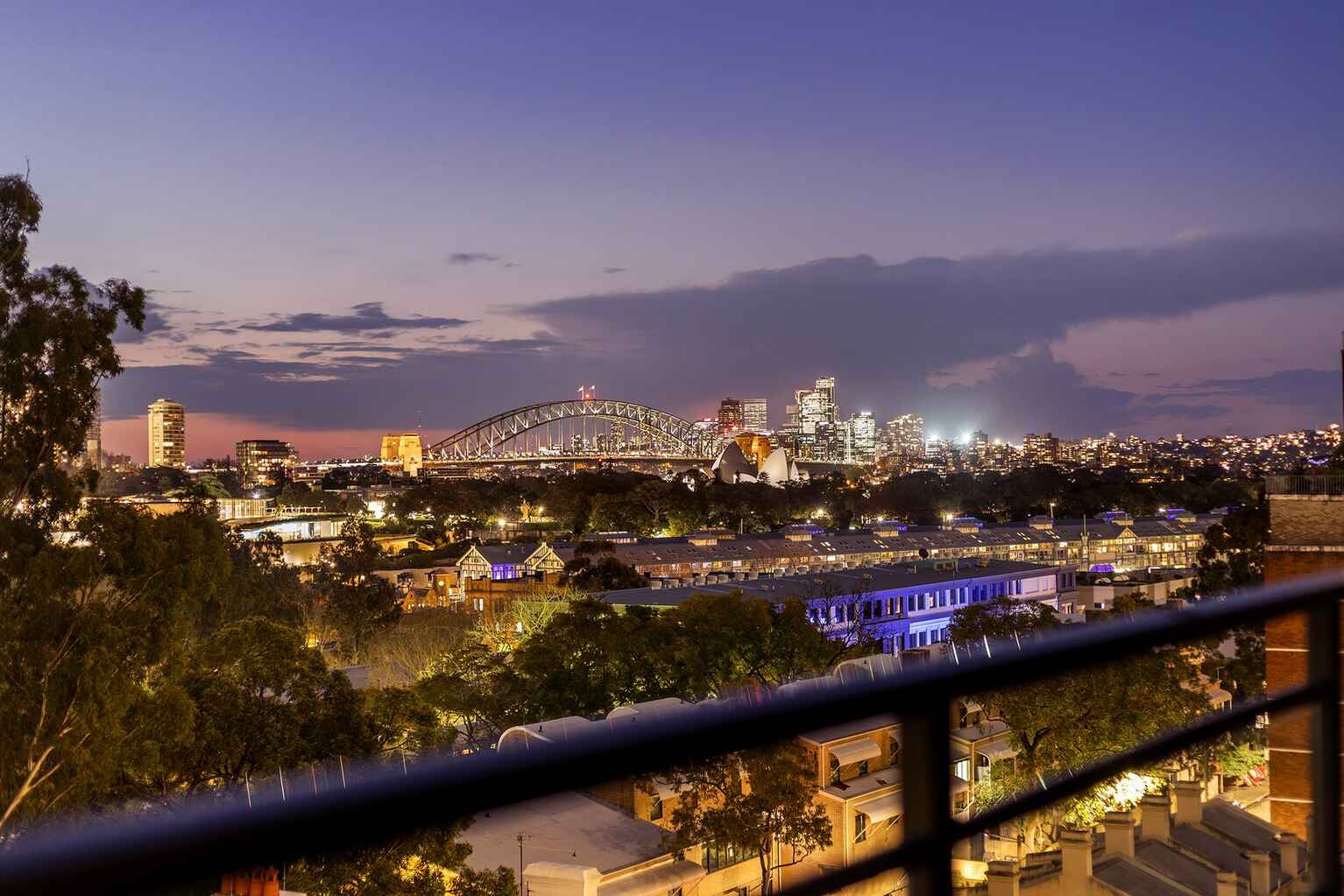 102/145 Victoria Street Potts Point