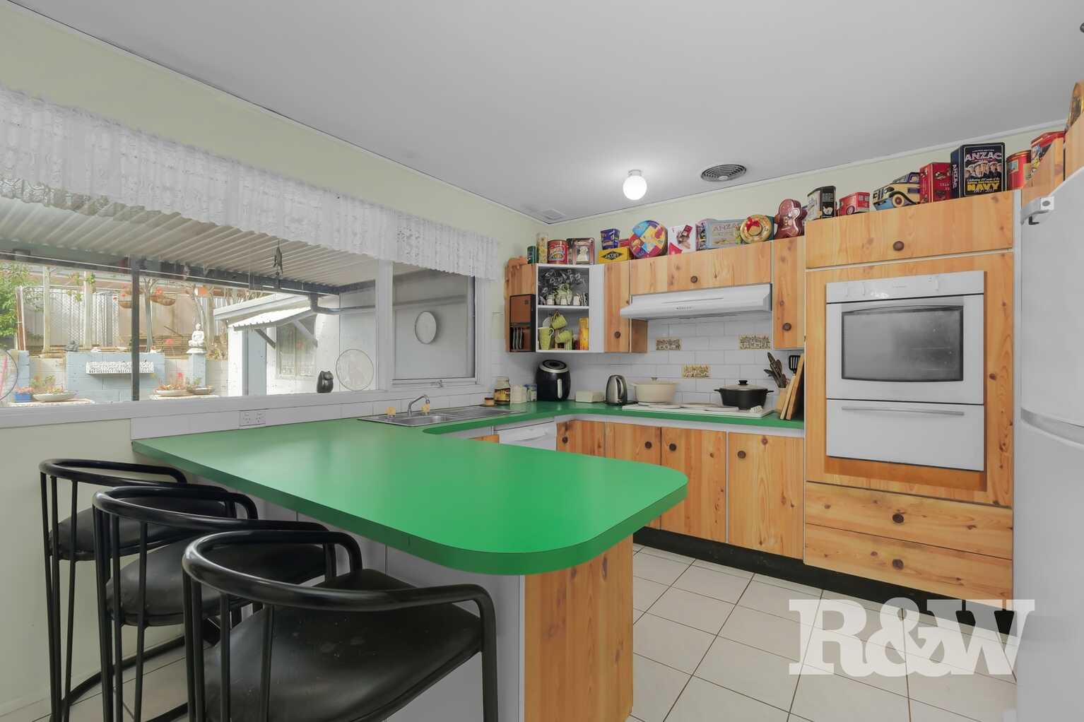6 Pinaroo Crescent Bradbury 6 Pinaroo Crescent Bradbury