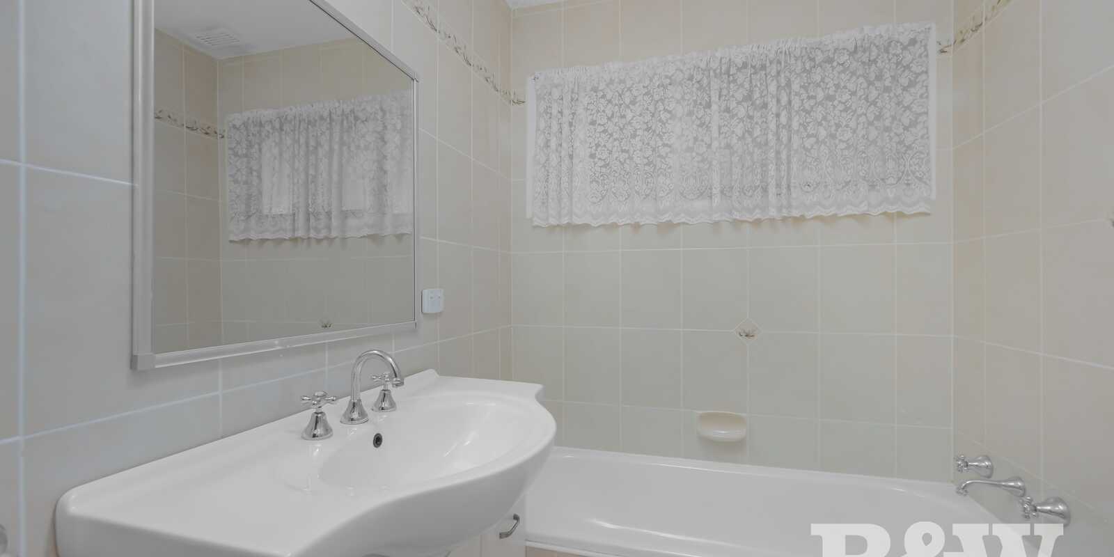 6 Pinaroo Crescent Bradbury 6 Pinaroo Crescent Bradbury