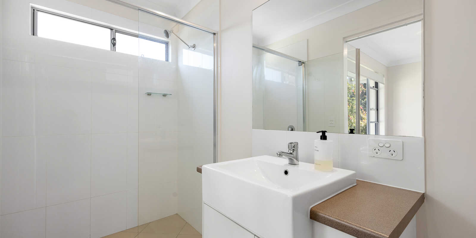 1/12 Finch Terrace Peregian Springs 1/12 Finch Terrace Peregian Springs