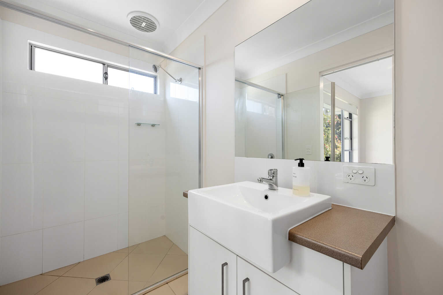 1/12 Finch Terrace Peregian Springs 1/12 Finch Terrace Peregian Springs