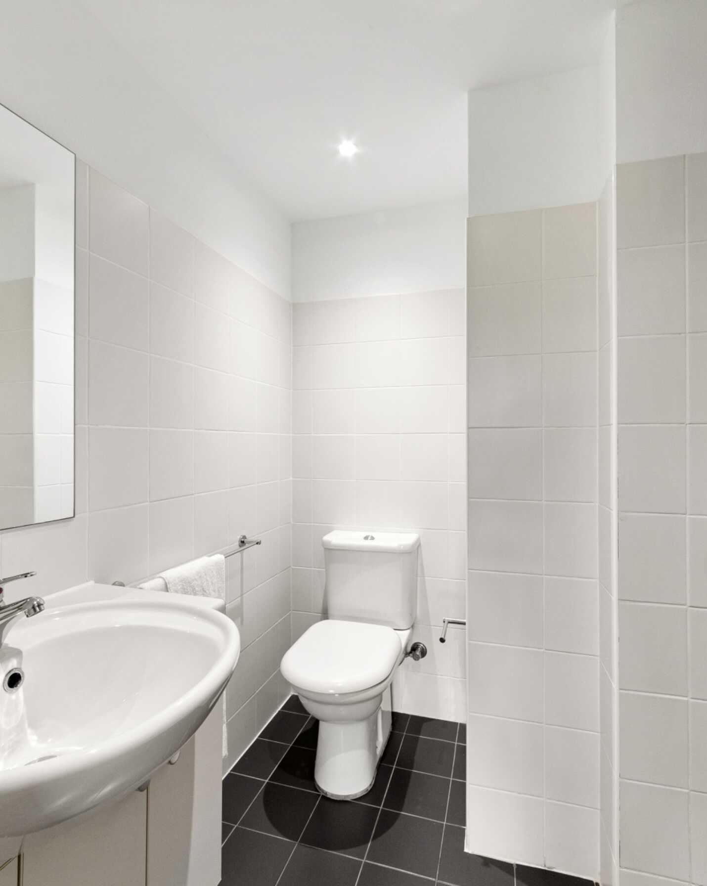 152/80 John Whiteway Drive Gosford, Gosford - Thumbnail 5