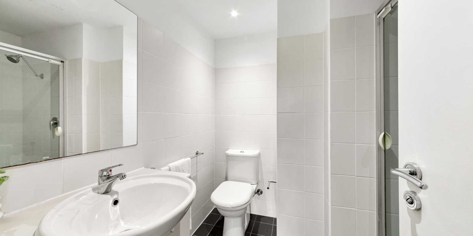 152/80 John Whiteway Drive Gosford 152/80 John Whiteway Drive Gosford