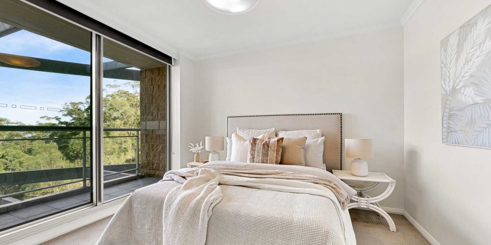 152/80 John Whiteway Drive Gosford 152/80 John Whiteway Drive Gosford