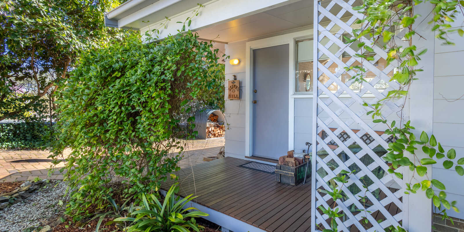 30 Sylvania Street Mount Victoria 30 Sylvania Street Mount Victoria