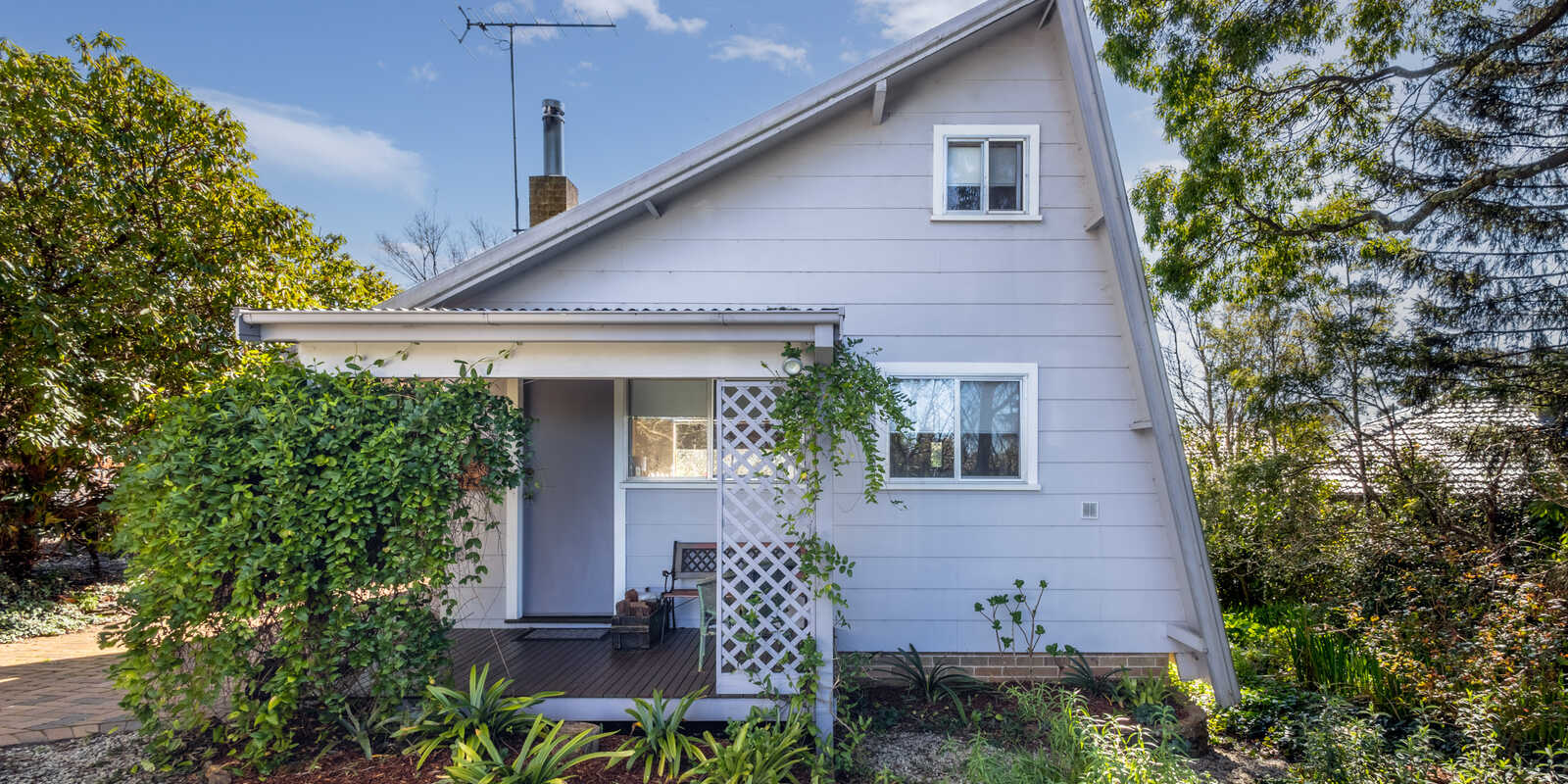 30 Sylvania Street Mount Victoria 30 Sylvania Street Mount Victoria