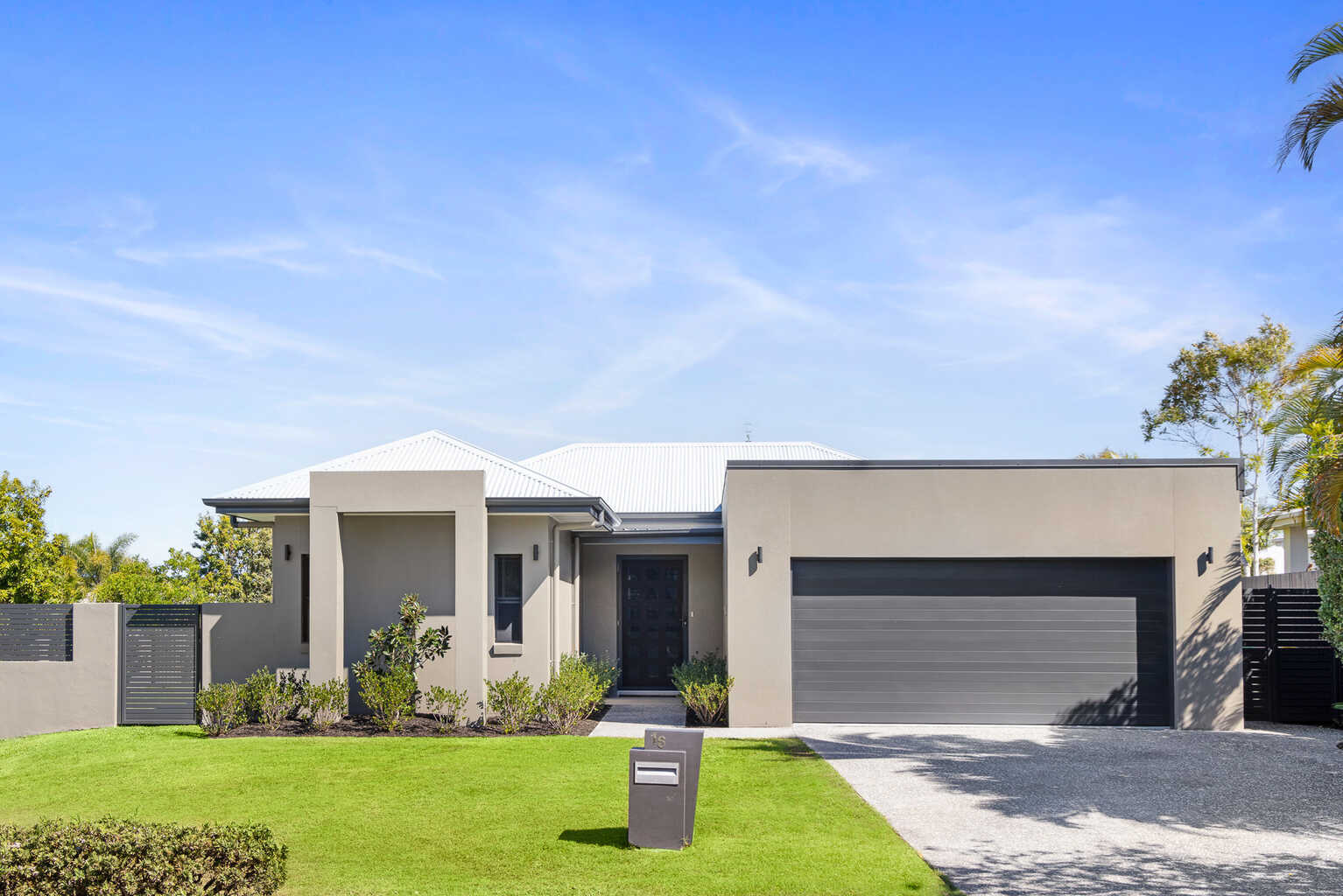 16 Selkirk Way Peregian Springs