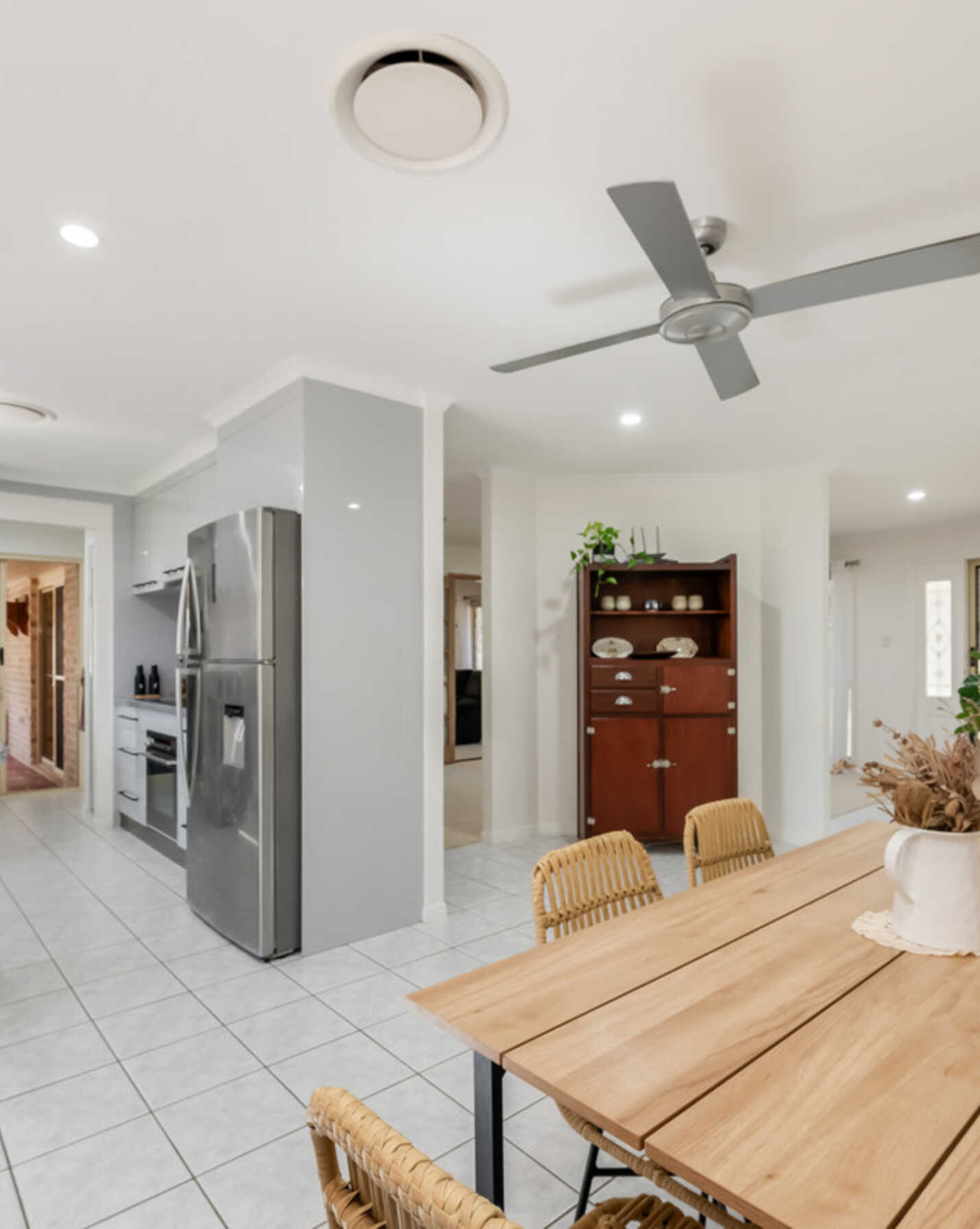 1 Statesman Drive South Bingera, Bingera - Thumbnail 5