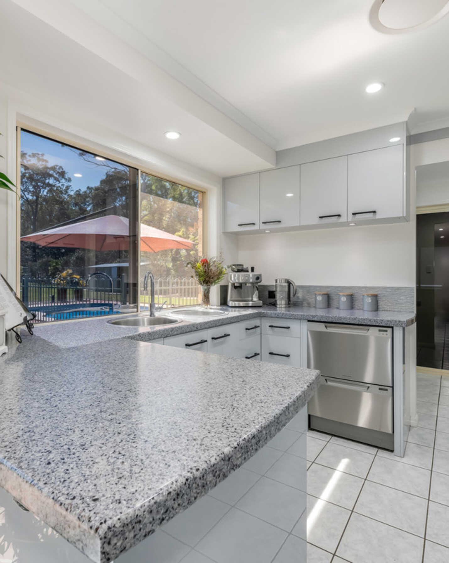 1 Statesman Drive South Bingera, Bingera - Thumbnail 8