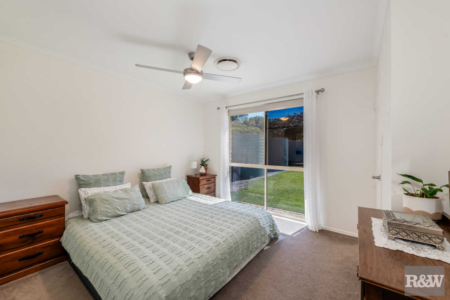 1 Statesman Drive South Bingera 1 Statesman Drive South Bingera