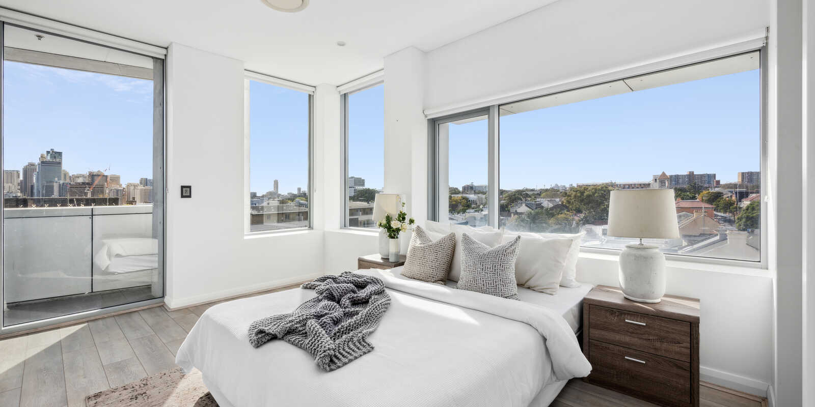 504/1B Lawson Square Redfern 504/1B Lawson Square Redfern