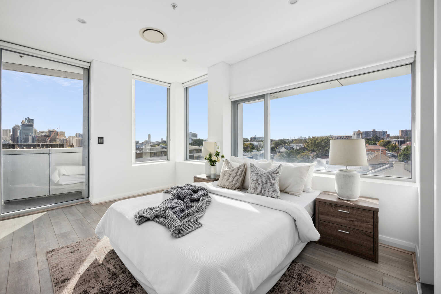 504/1B Lawson Square Redfern 504/1B Lawson Square Redfern