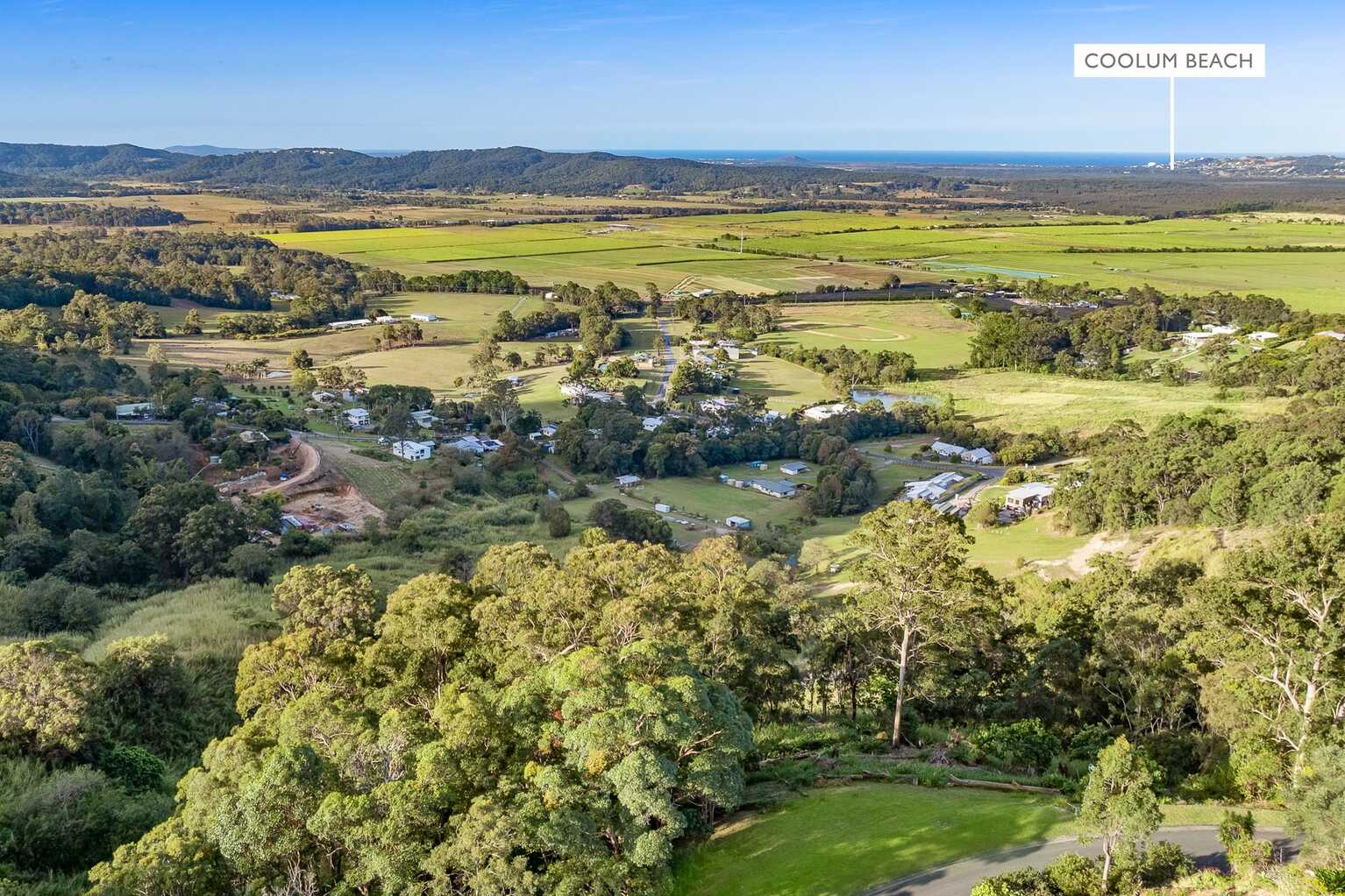 215 Ocean Vista Drive Maroochy River 215 Ocean Vista Drive Maroochy River