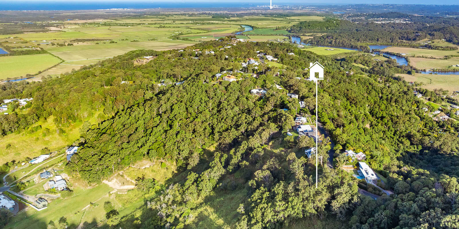 215 Ocean Vista Drive Maroochy River 215 Ocean Vista Drive Maroochy River
