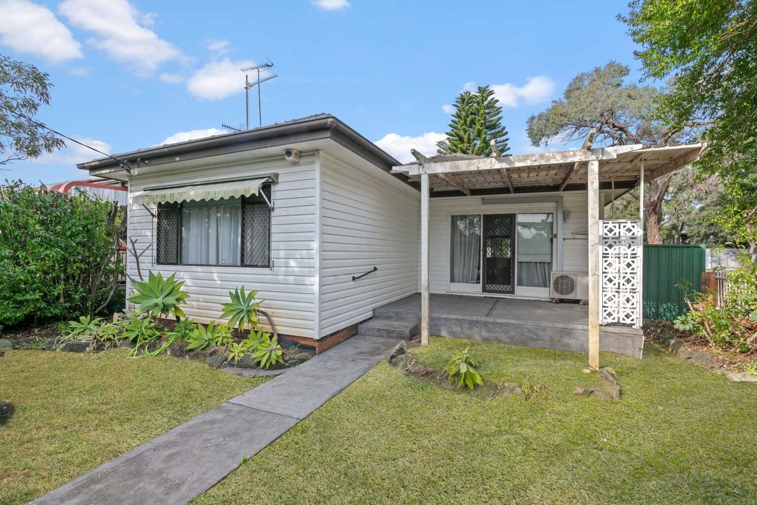 34 Lone Pine Avenue Umina Beach