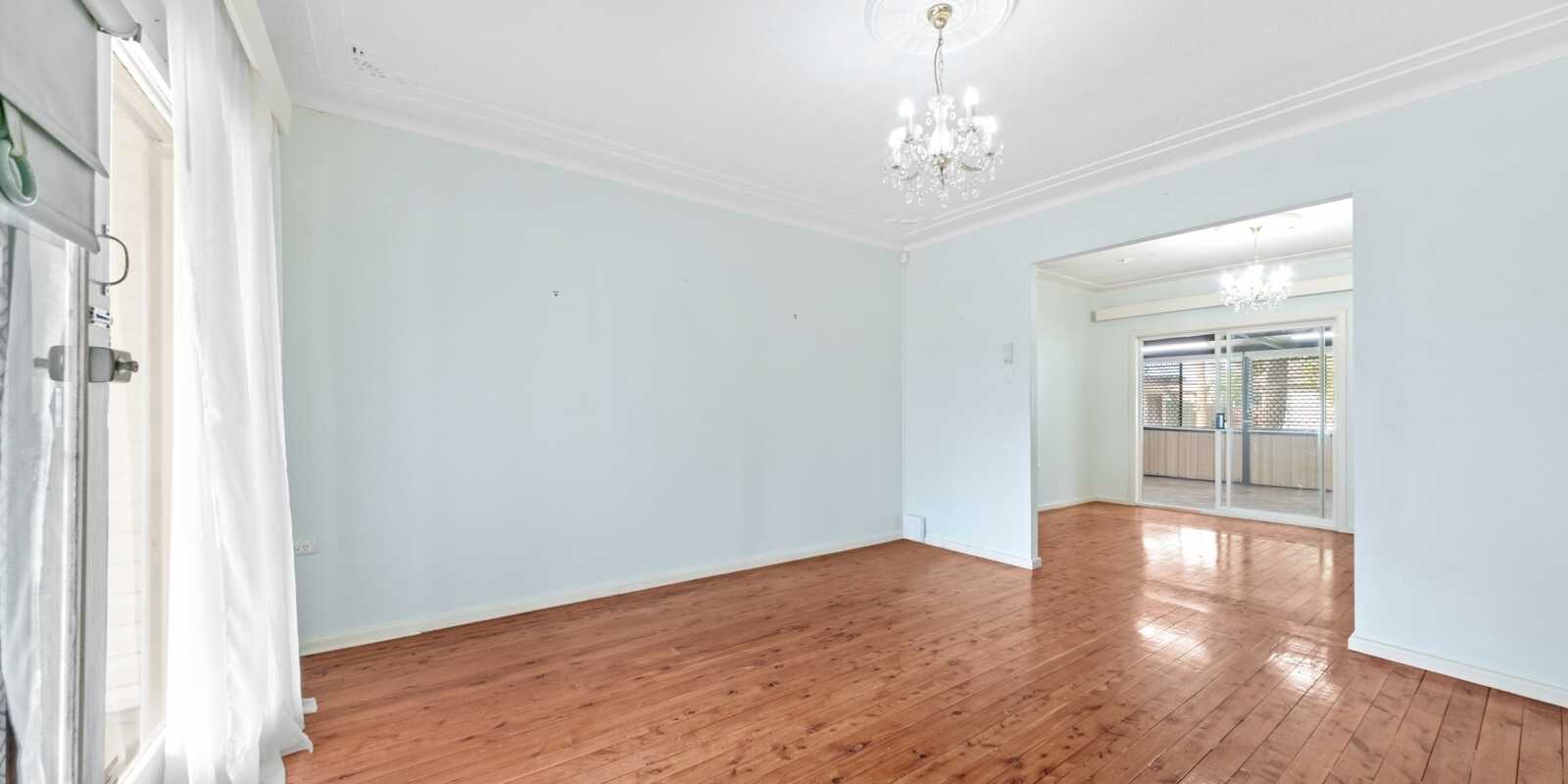 34 Lone Pine Avenue Umina Beach 34 Lone Pine Avenue Umina Beach