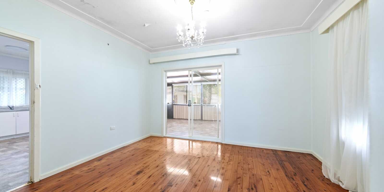 34 Lone Pine Avenue Umina Beach 34 Lone Pine Avenue Umina Beach