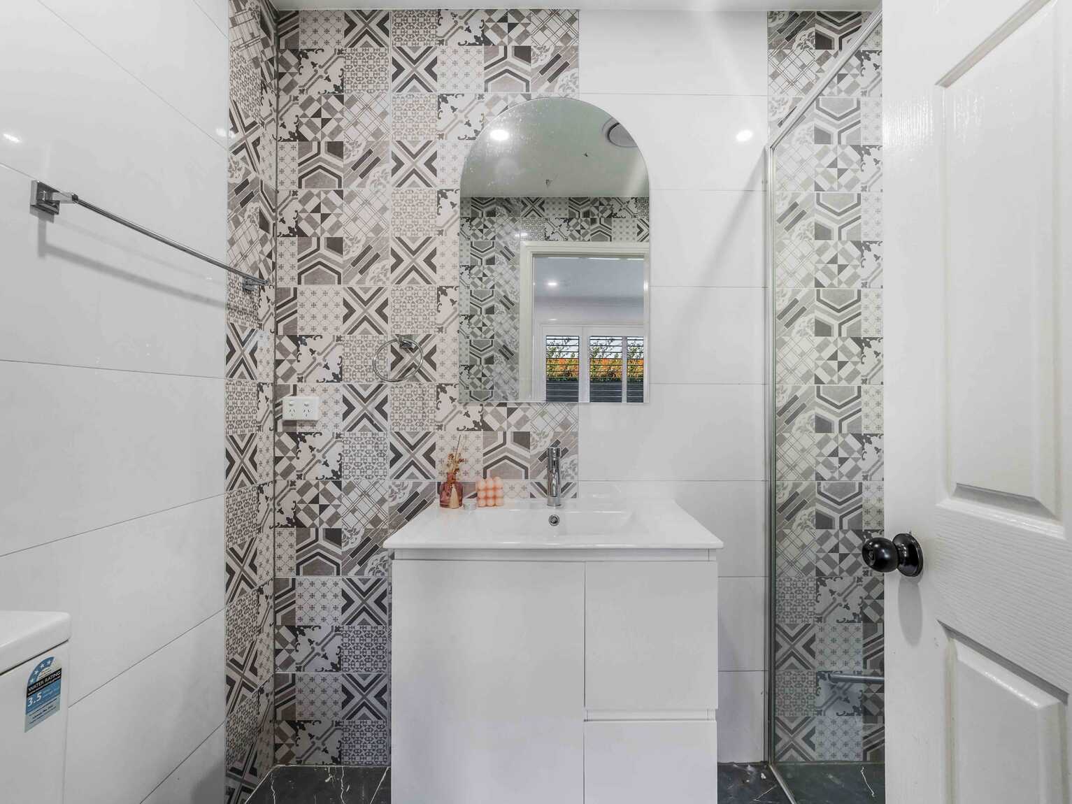 5 Wilson Road Hinchinbrook 5 Wilson Road Hinchinbrook