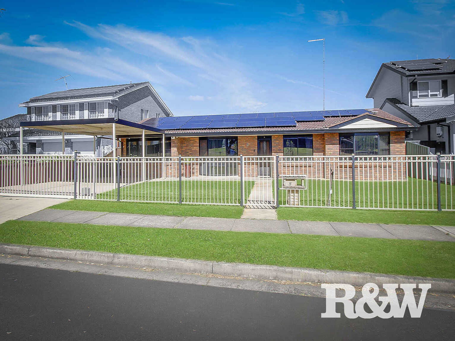 8 Reddington Avenue St Clair 8 Reddington Avenue St Clair